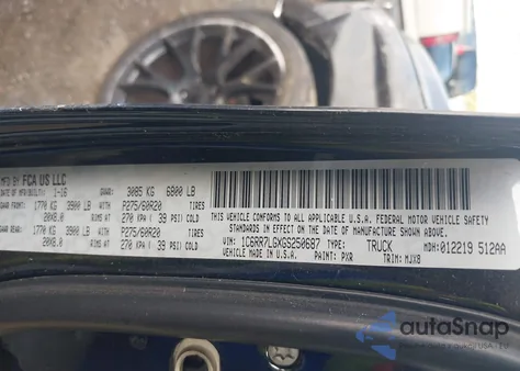 2016 Ram 1500 Big Horn z USA, uszkodzony, nr VIN 1C6RR7LGXGS250687